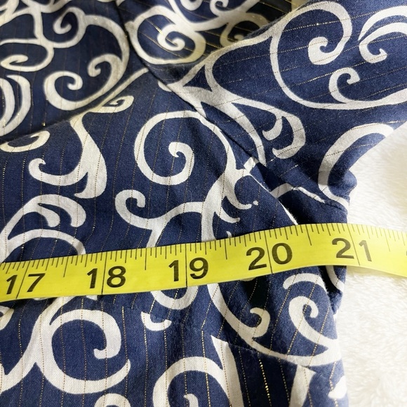 Lilly Pulitzer Blue Long Sleeve Button Down Top Sz 10 - Picture 9 of 12